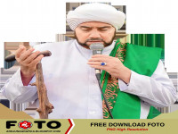 GAMBAR HABIB SYECH PNG HD 5.png