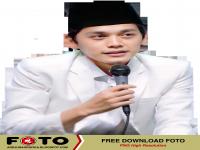 Gus Muhammad Iqdam PNG 17.png